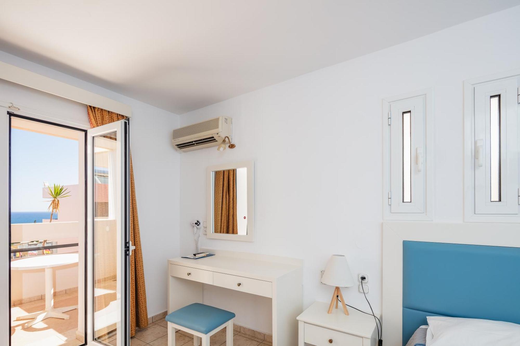 Koni Village Hotel Stalida Habitación foto